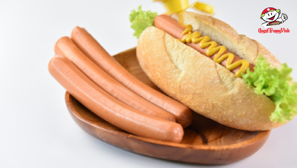 Chế biến các món ăn ngon với Hot dog heo